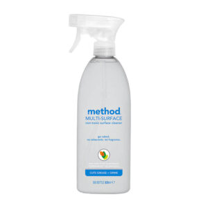 Method naked yleispuhdistussuihke